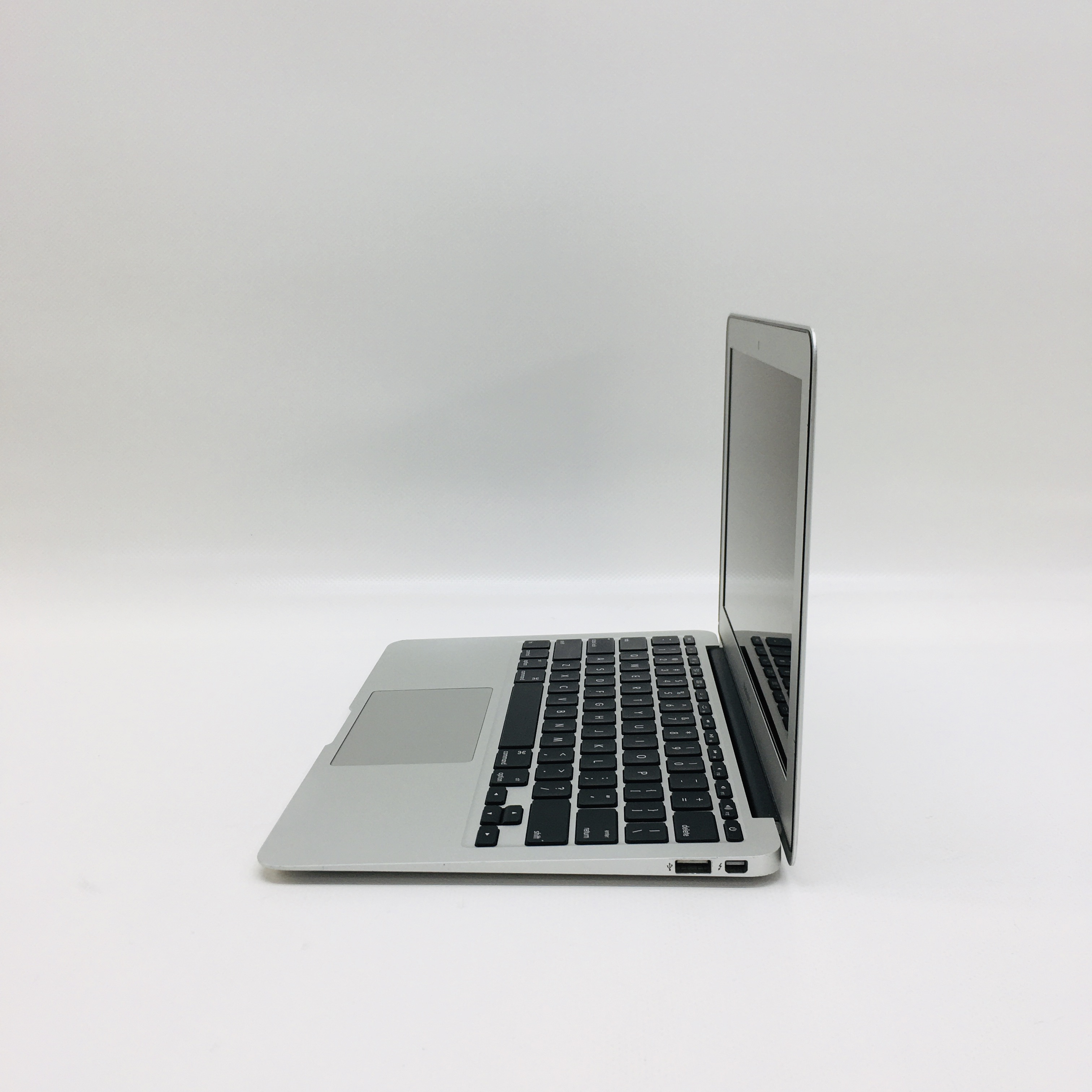 MacBook Air 11" Mid 2013 (Intel Core i5 1.3 GHz 4 GB RAM 128 GB SSD), Intel Core i5 1.3 GHz, 4 GB RAM, 128 GB SSD, image 3